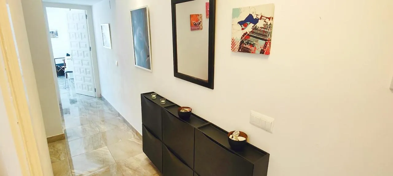 Ap383 Bajamar I Villa Nerja 0*,  Spain